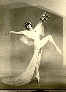 Markova at the Ballet Club in Les Masques (1933)